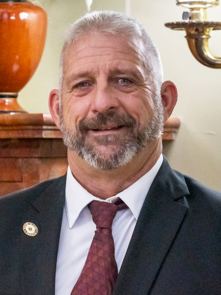 Official portrait of Gordon Rogers.