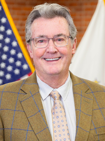 Official portrait of Robert Craven.