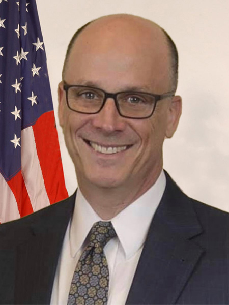Official portrait of Paul Santucci.