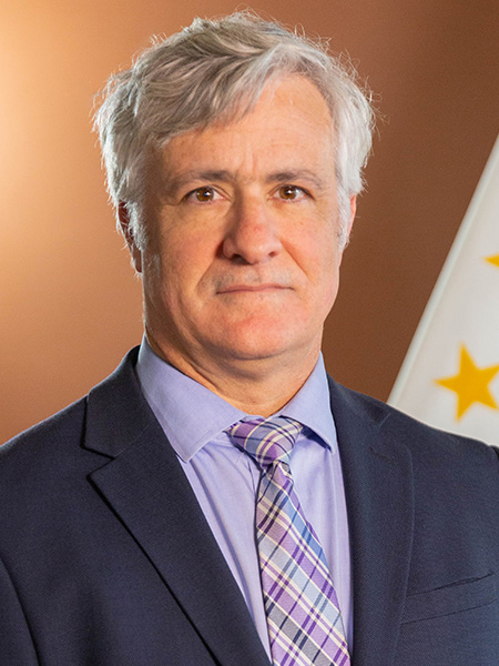 Official portrait of Jason Knight.