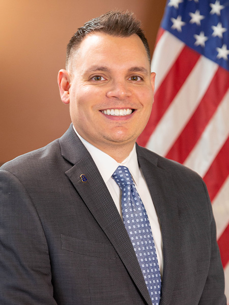 Official portrait of Brandon Potter.
